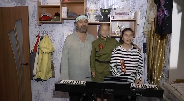 Караваєви співають родиною